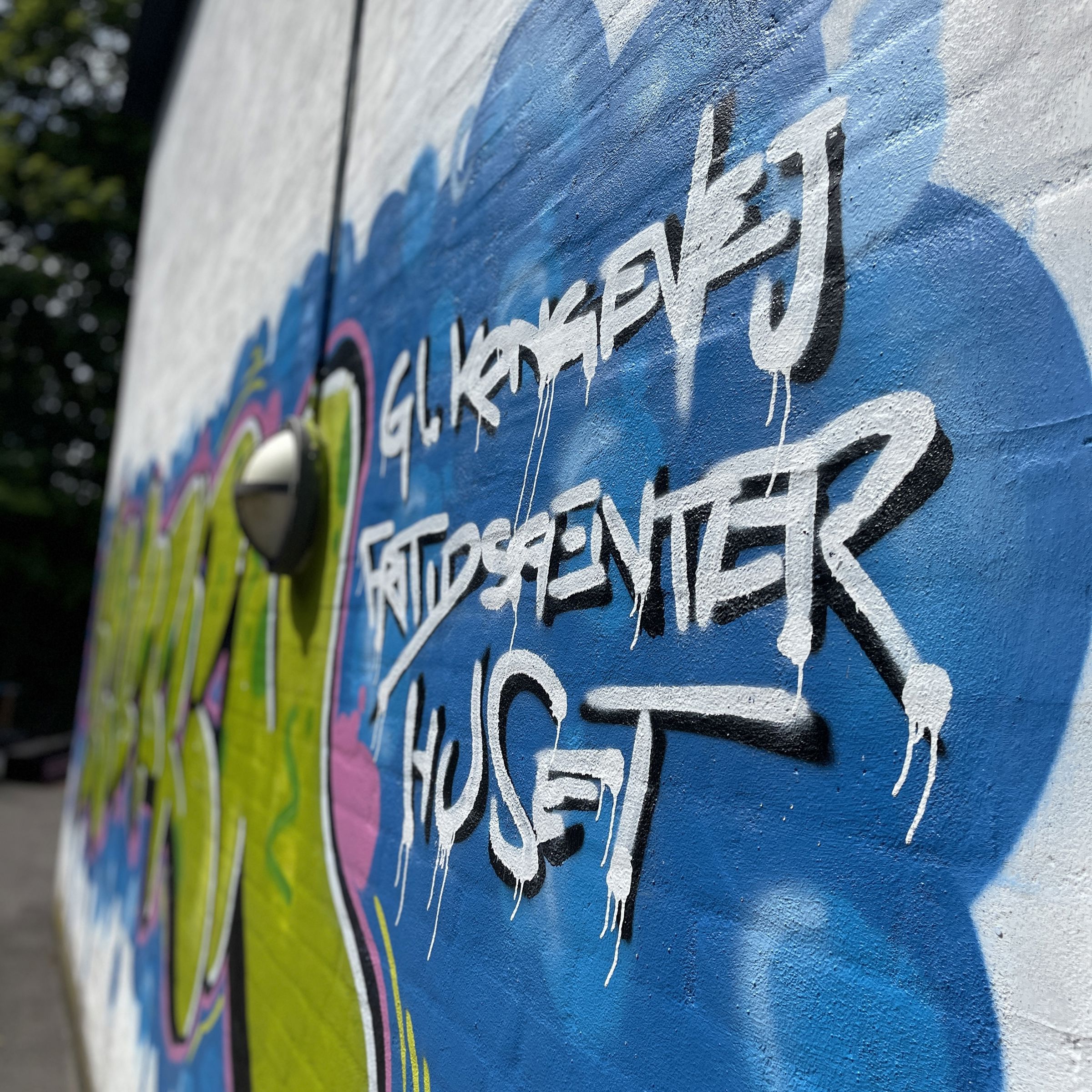 tegninger på mur