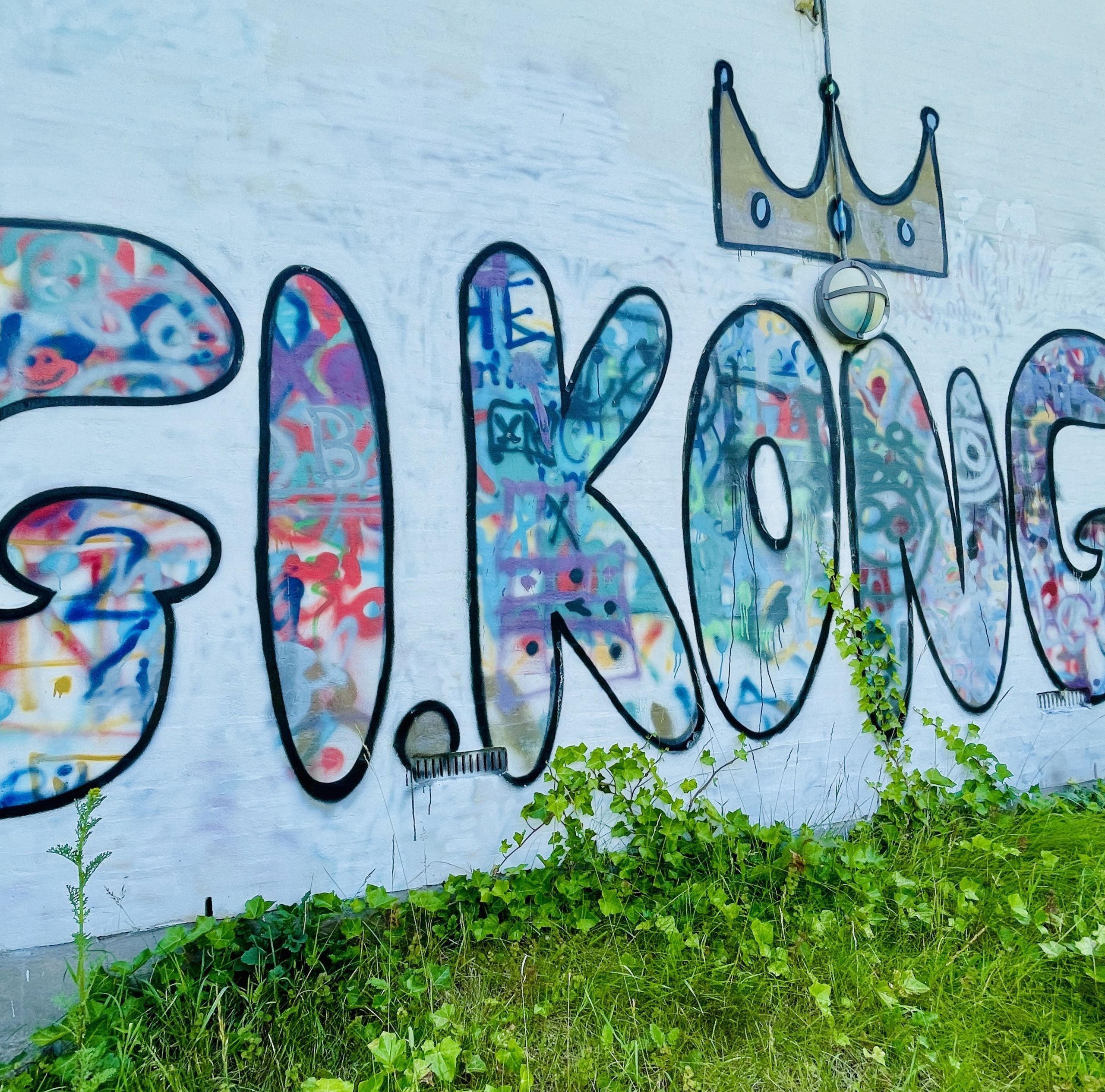 gammel kongevej skrevet med grafiti