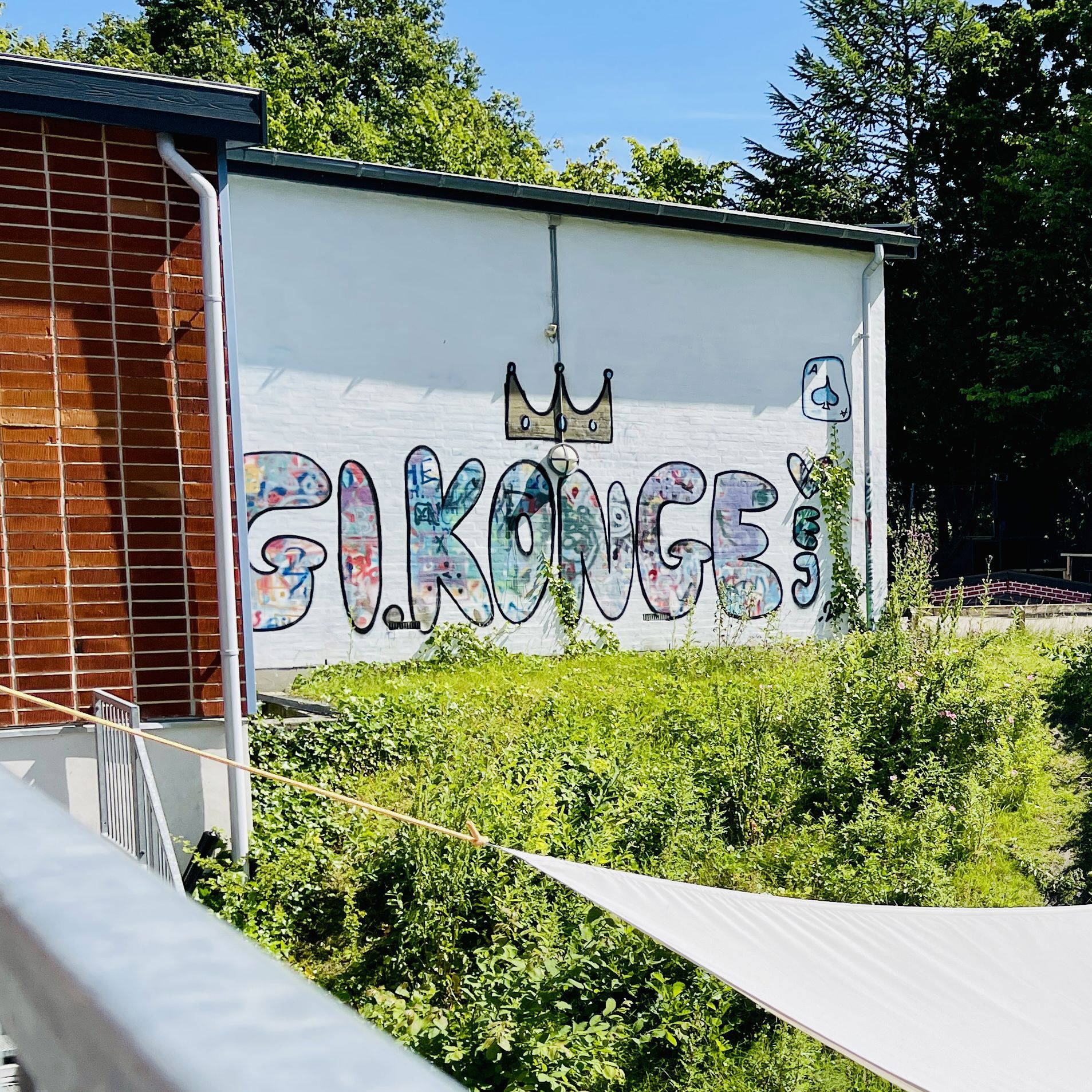Grafiti på væg
