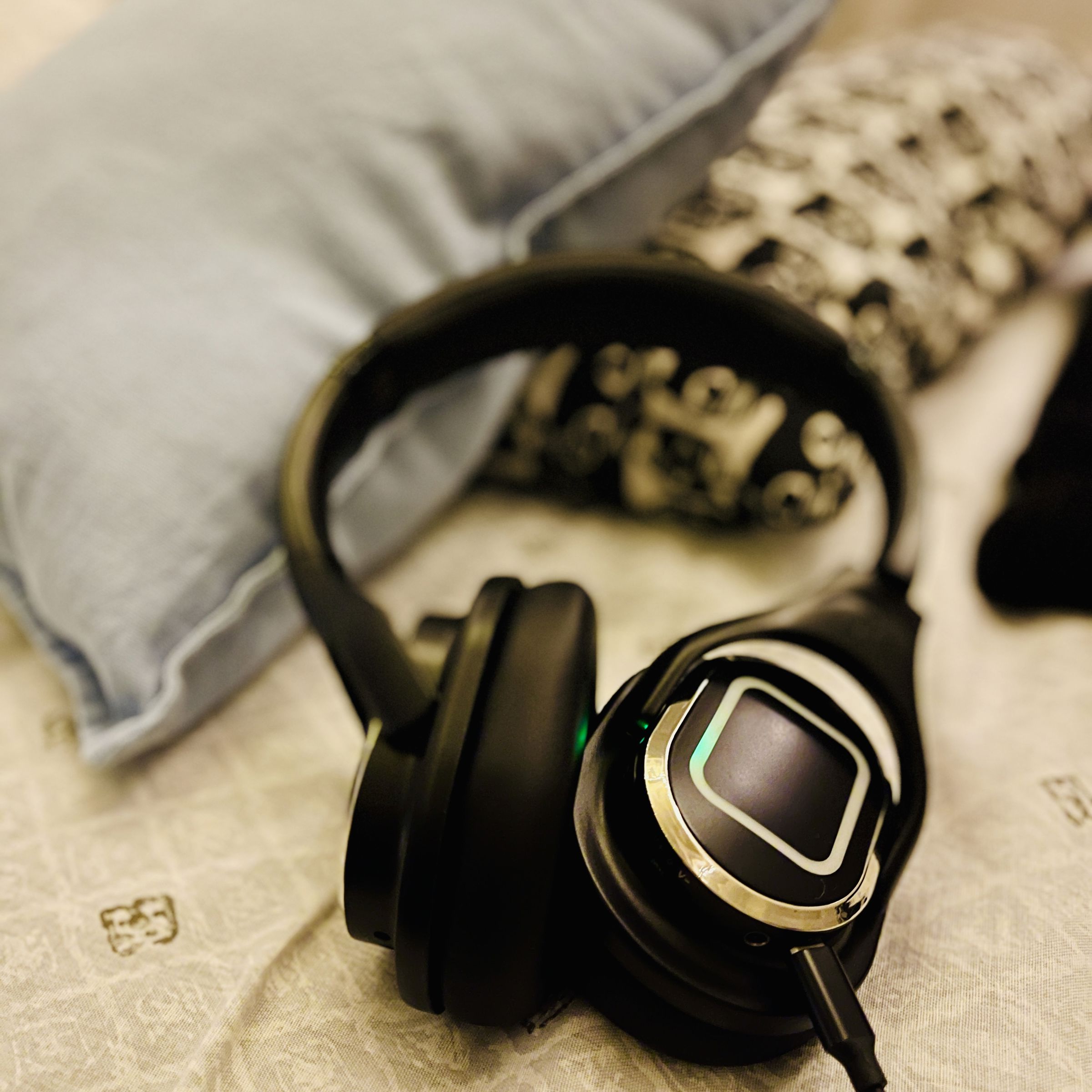 headset på pude